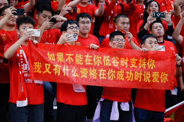前主帅：萨特帕耶夫比德拉普更强，他能在切尔西站稳脚跟